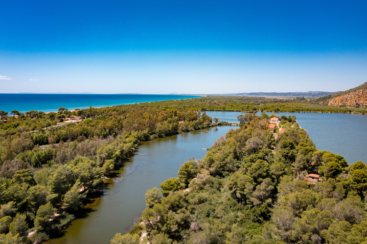 Kaiafas Lake-Hot Springs 16