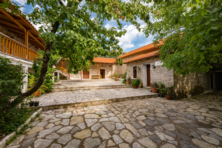 i.m._panagias_hrysopigis_dibris_i_ano_moni_i_moni_...