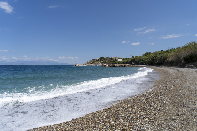 paralia_aigeiras_2.jpg